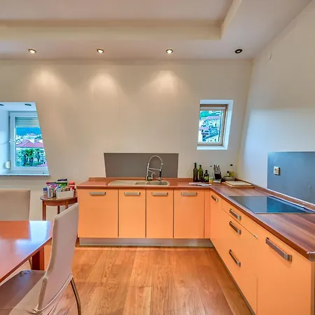 Apartment Lux Gold