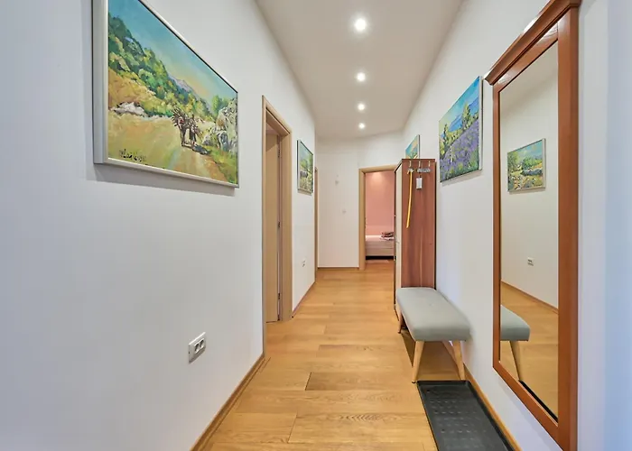 Апартаменты Lux Gold